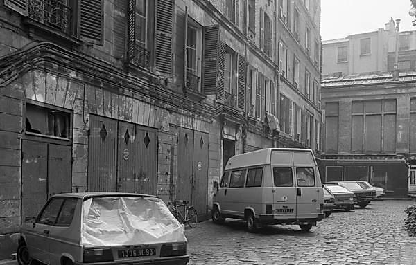 Paris (C) Peter Marshall, 1984