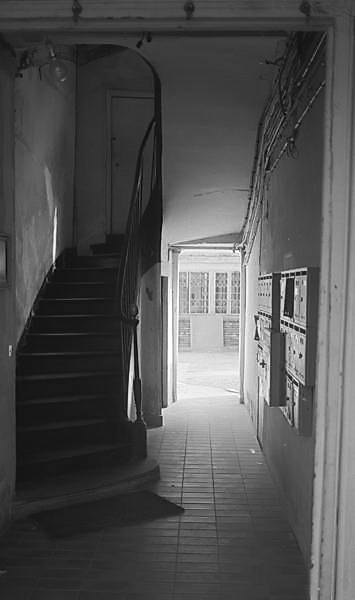 Paris (C) Peter Marshall, 1984
