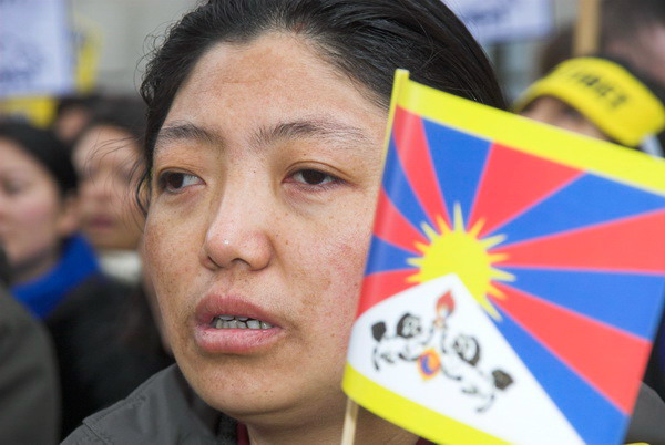 Tibet National Uprising Day March London © 2006, Peter Marshall