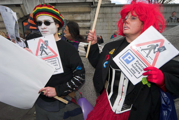 Fools Paradise Parade, London © 2006, Peter Marshall