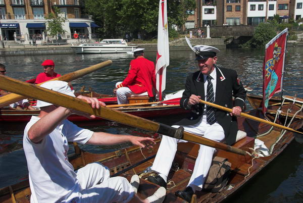 Swan Upping © 2006, Peter Marshall