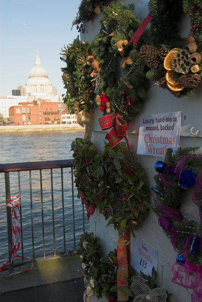 Bankside Frost Fair © Peter Marshall, 2006