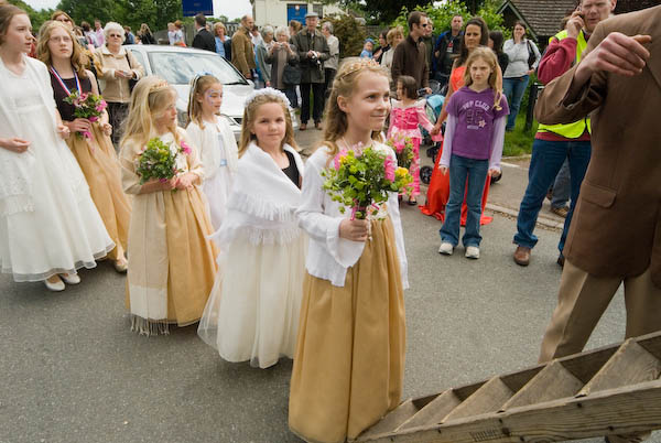 Walton-on-the-Hill May Pageant © 2007, Peter Marshall