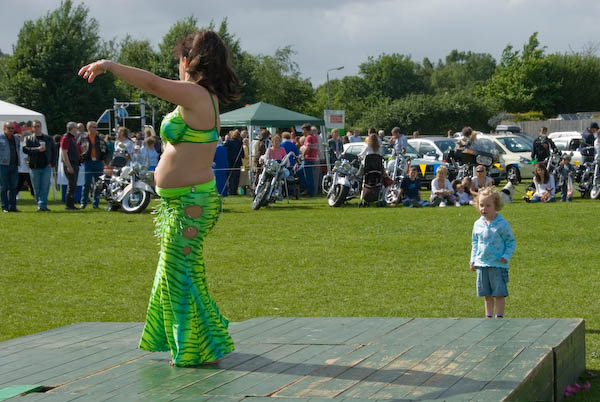 Walton-on-the-Hill May Pageant © 2007, Peter Marshall