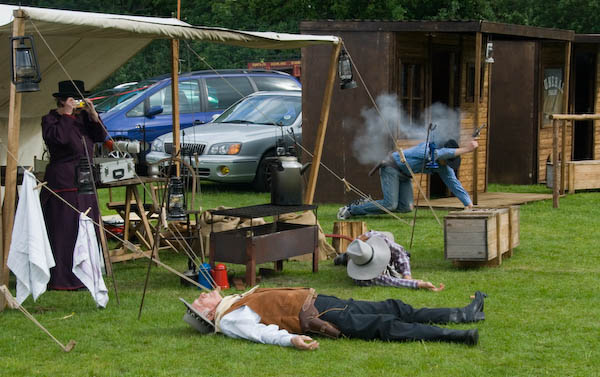 Walton-on-the-Hill May Pageant © 2007, Peter Marshall